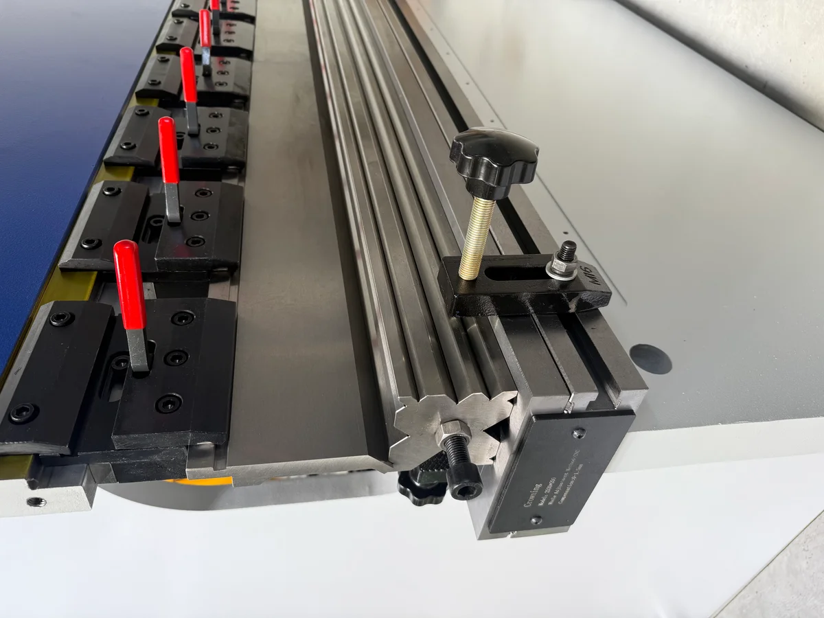 Press brake tool punch and die bending sheet metal